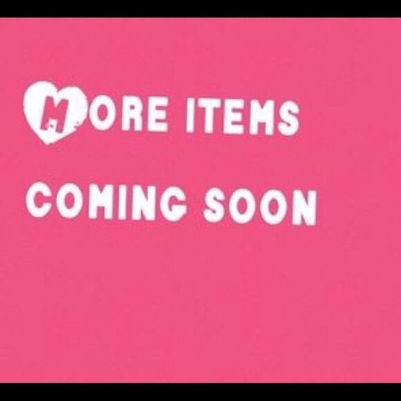 𝅺nwt Items from your favorite Designers are dropping soon! - Picture 1 of 1